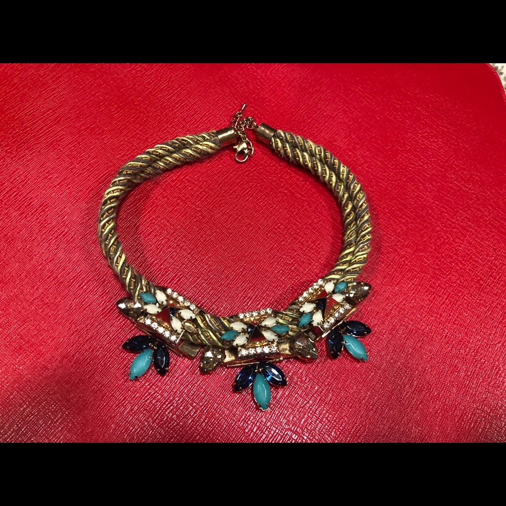 Beautiful Statement necklace